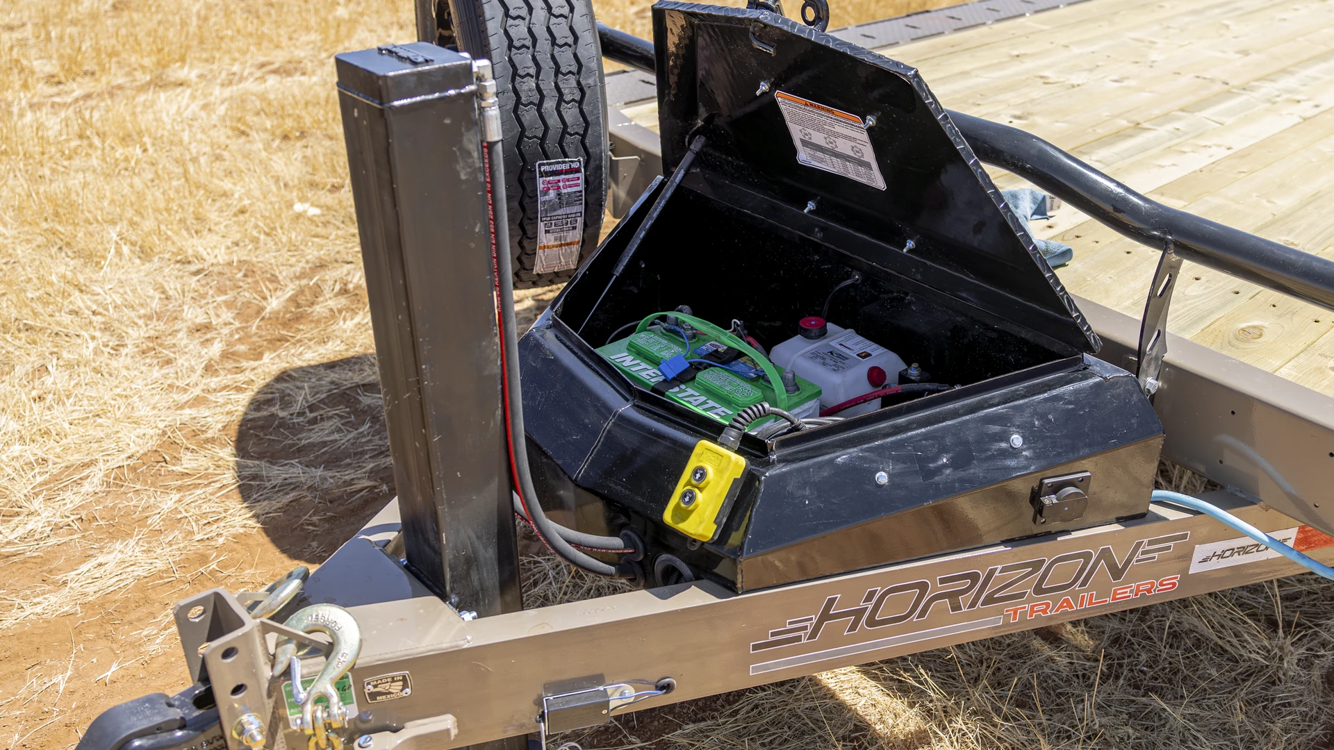 horizon trailers img